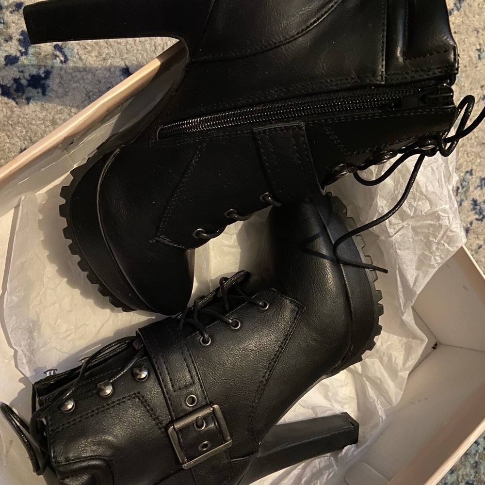 High heel booties